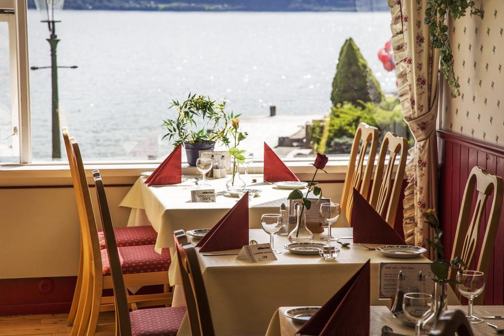 Leikanger Fjordhotel - Unike Hoteller Zewnętrze zdjęcie