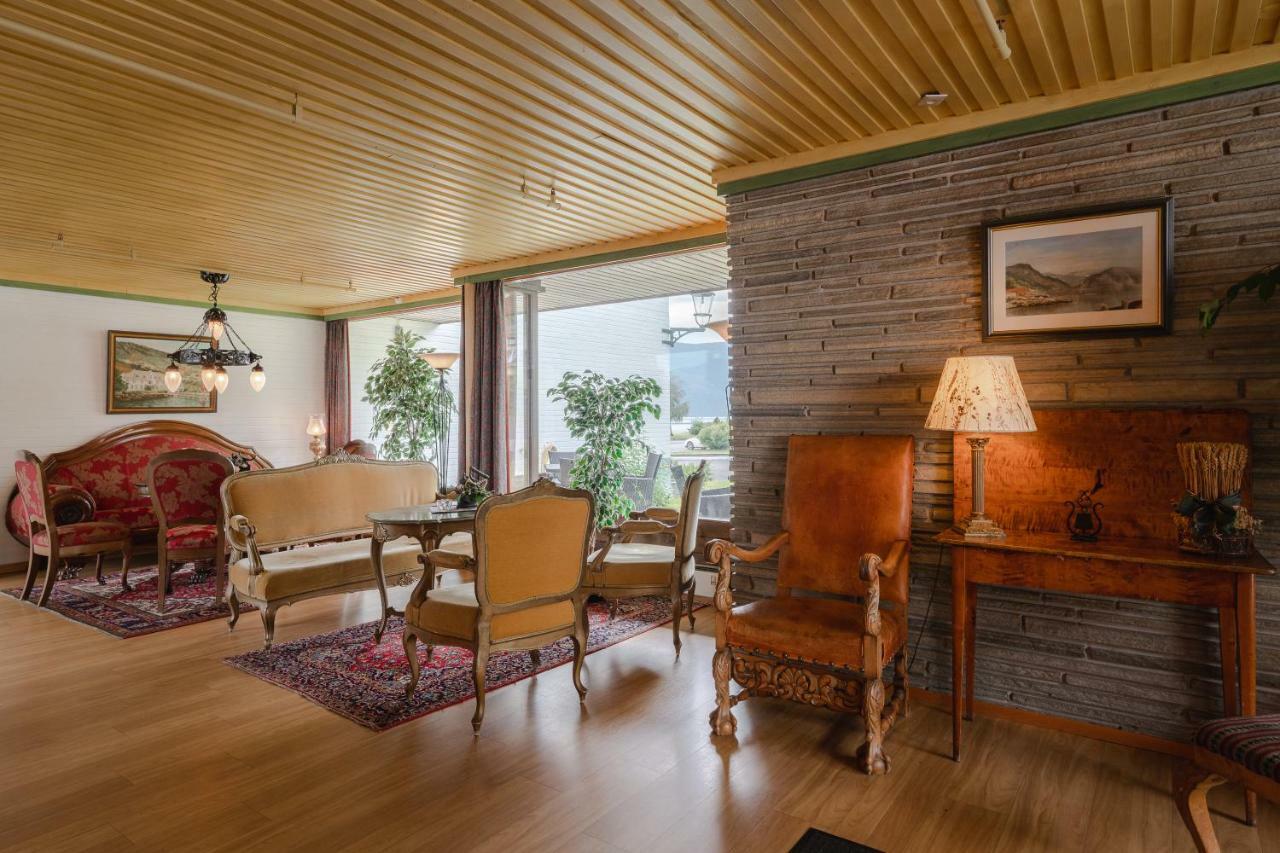 Leikanger Fjordhotel - Unike Hoteller Zewnętrze zdjęcie