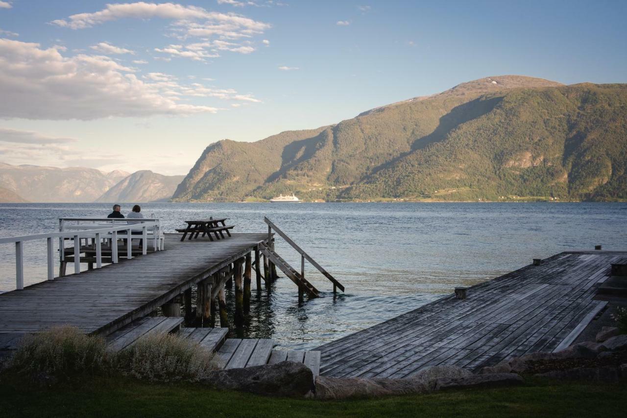 Leikanger Fjordhotel - Unike Hoteller Zewnętrze zdjęcie