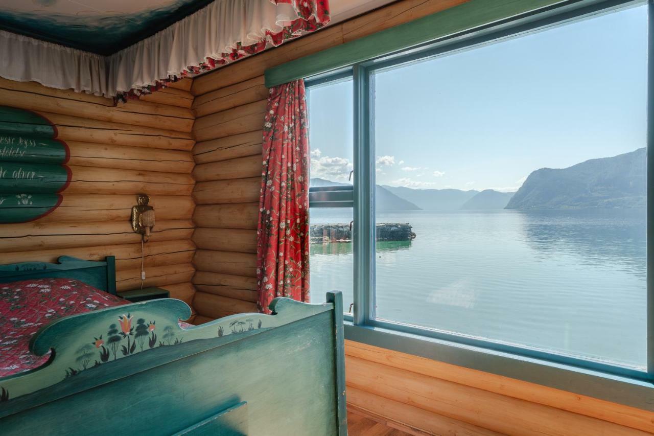Leikanger Fjordhotel - Unike Hoteller Zewnętrze zdjęcie